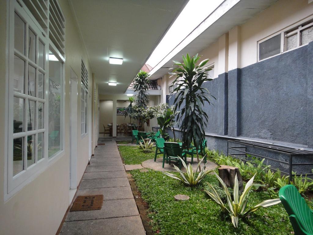 Gondia Guesthouse Jakarta Luaran gambar