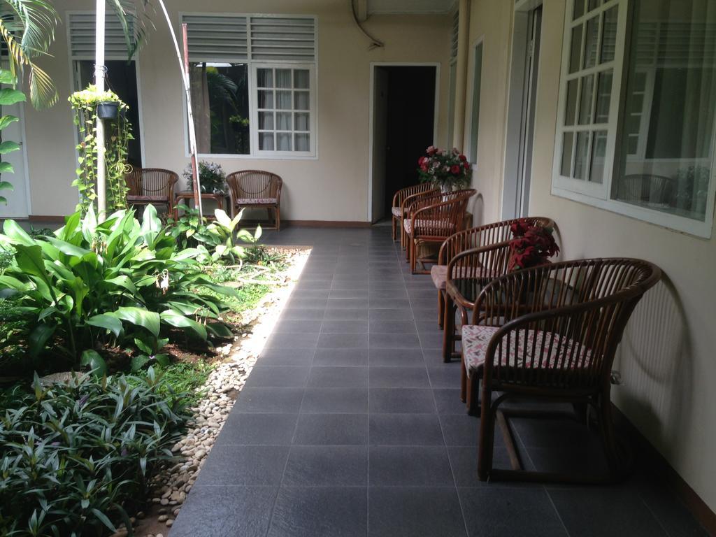 Gondia Guesthouse Jakarta Luaran gambar