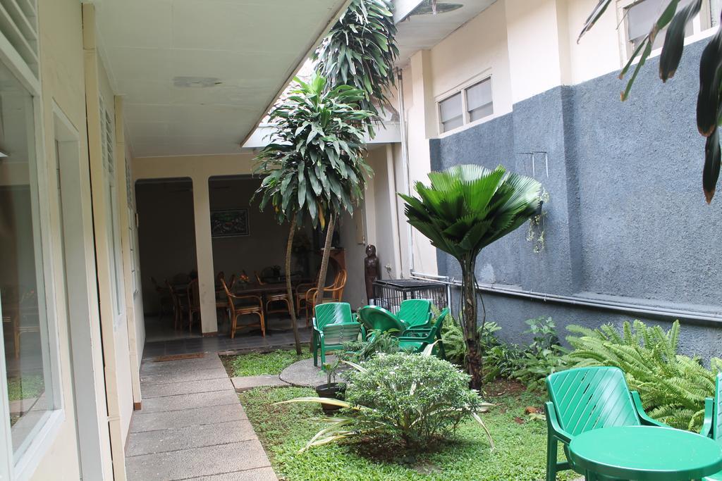 Gondia Guesthouse Jakarta Luaran gambar